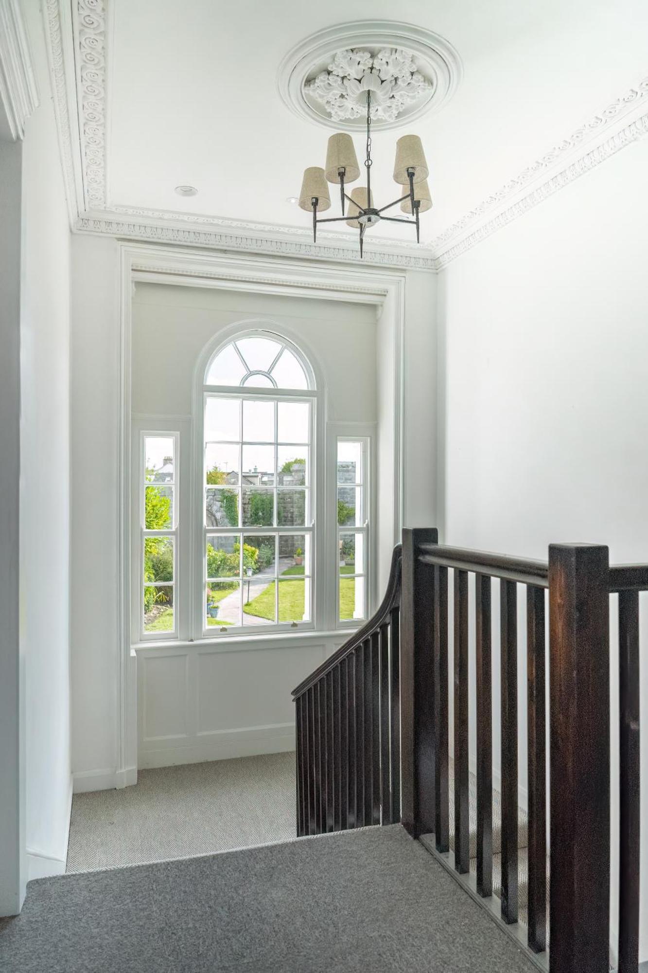 Lonsdale House Boutique Apartments Ълвърстън Екстериор снимка