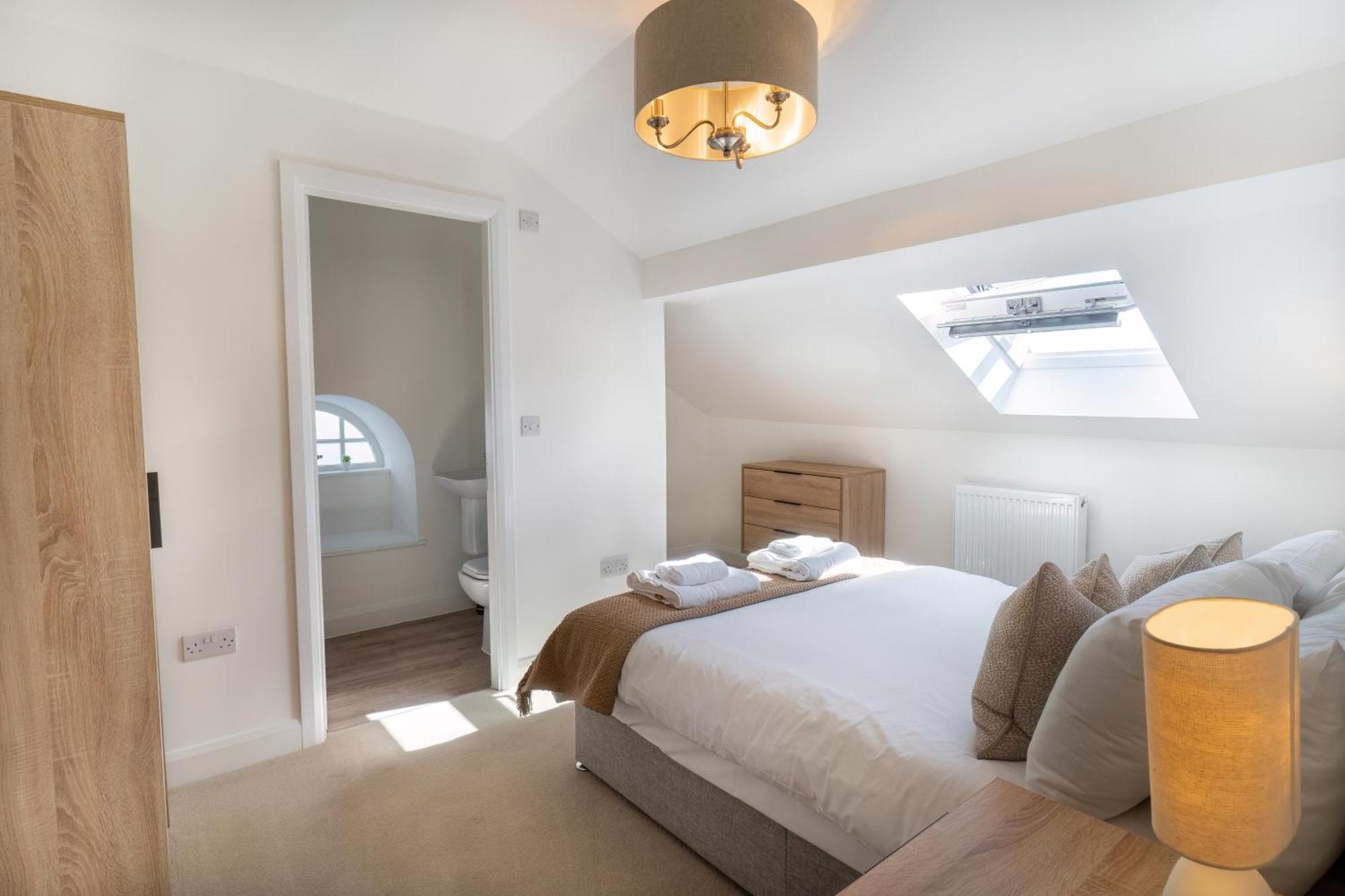Lonsdale House Boutique Apartments Ълвърстън Екстериор снимка