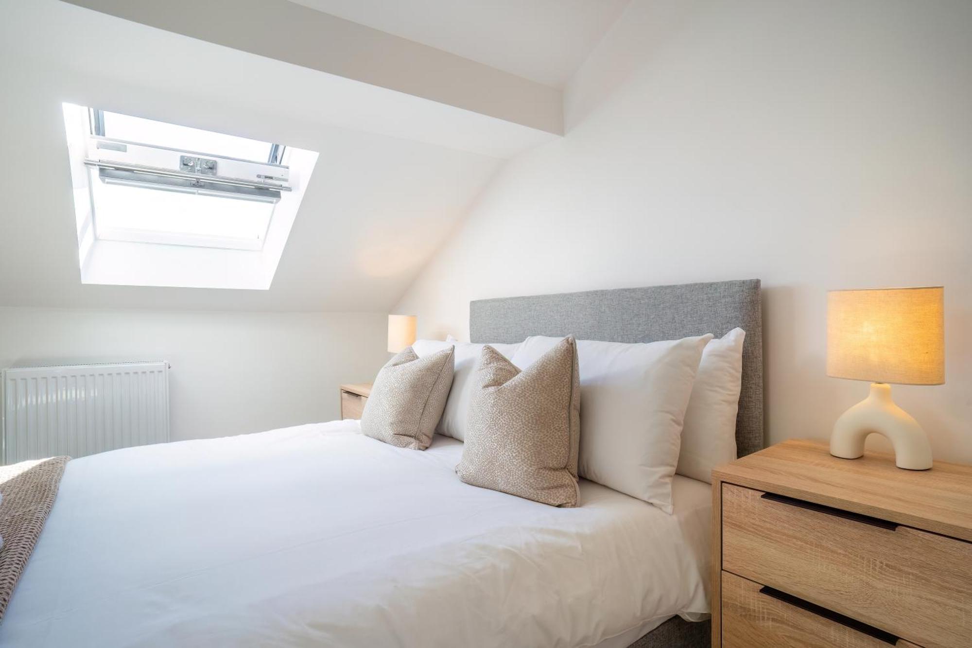 Lonsdale House Boutique Apartments Ълвърстън Екстериор снимка