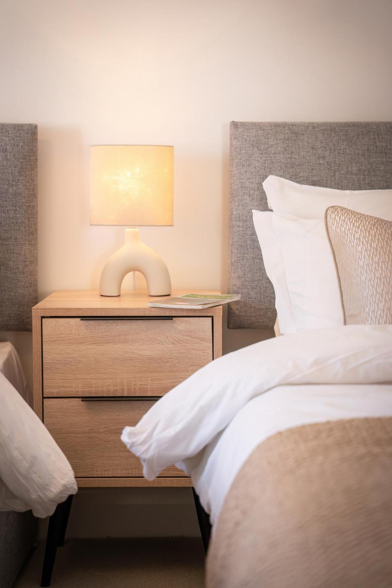 Lonsdale House Boutique Apartments Ълвърстън Екстериор снимка