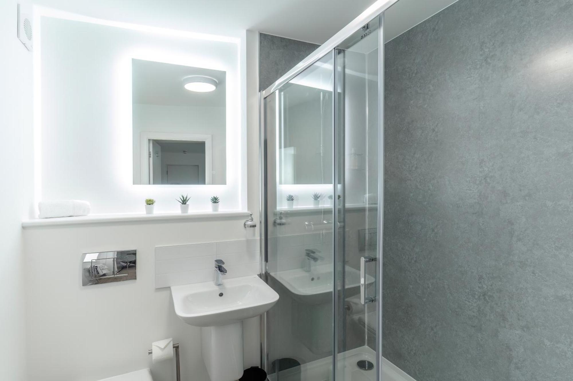 Lonsdale House Boutique Apartments Ълвърстън Екстериор снимка