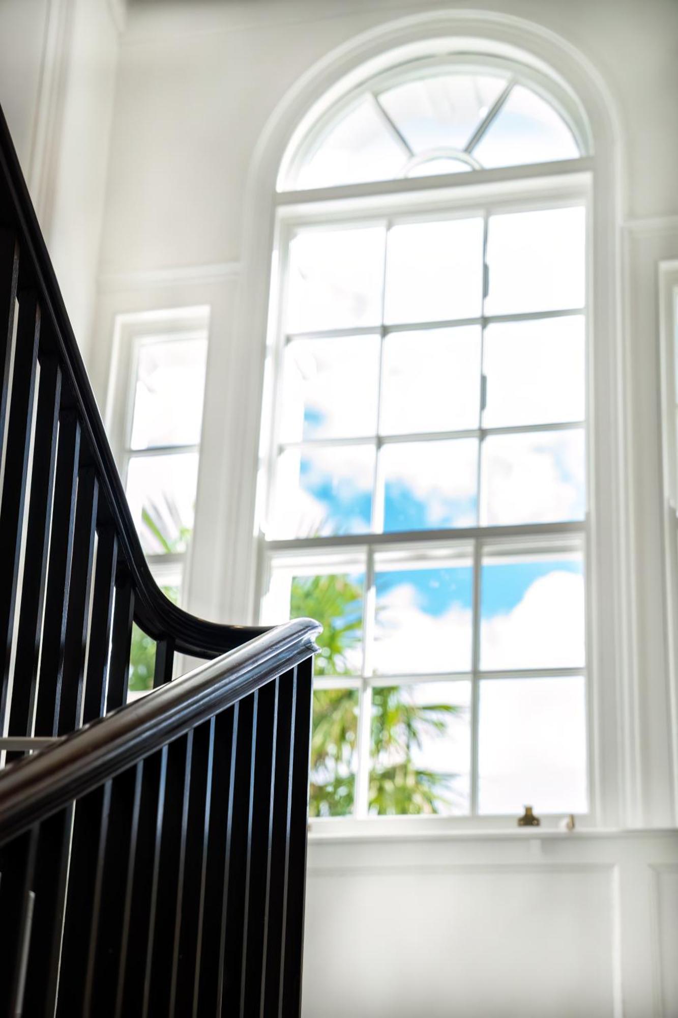 Lonsdale House Boutique Apartments Ълвърстън Екстериор снимка