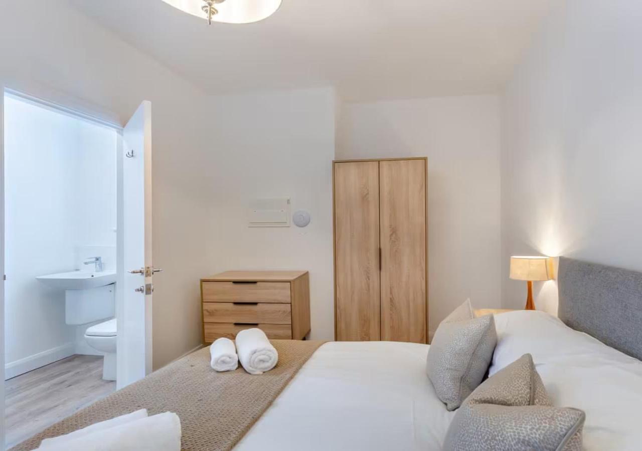 Lonsdale House Boutique Apartments Ълвърстън Екстериор снимка