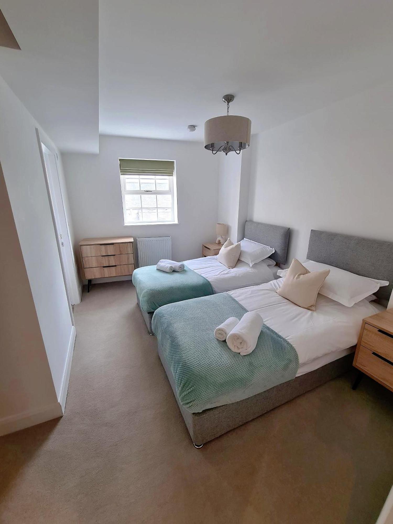 Lonsdale House Boutique Apartments Ълвърстън Екстериор снимка